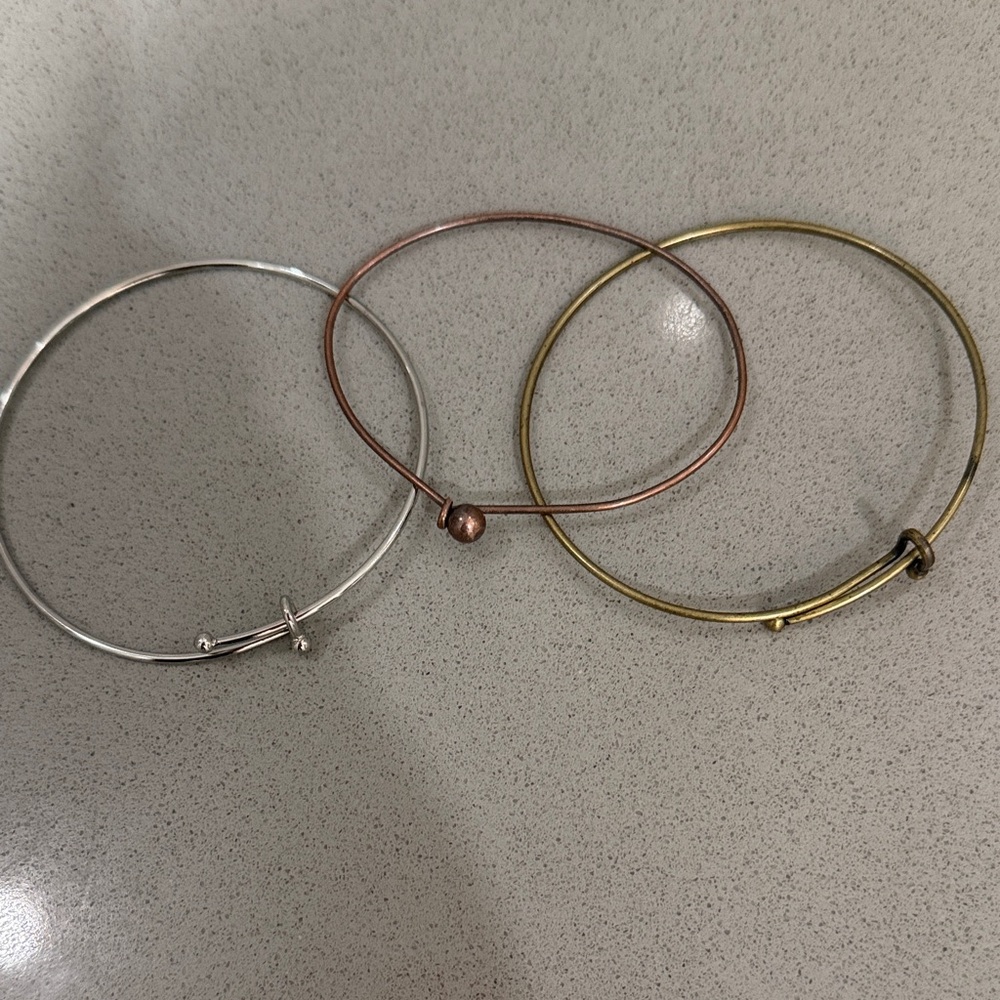 Elegant Trio Bangle Set - Silver, Copper, and Gold
